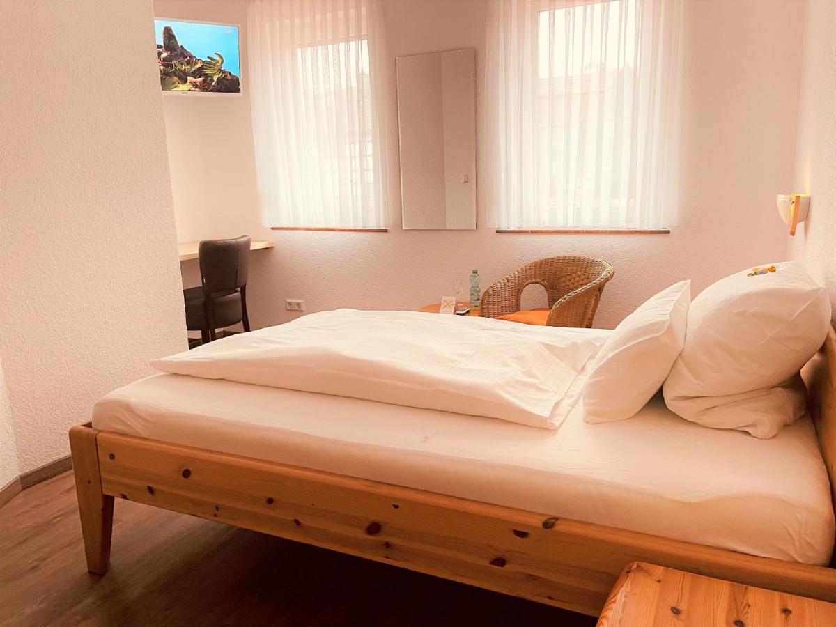 Hotel Orthwein -Kostenfreie Parkplaetze- Colbe Bagian luar foto