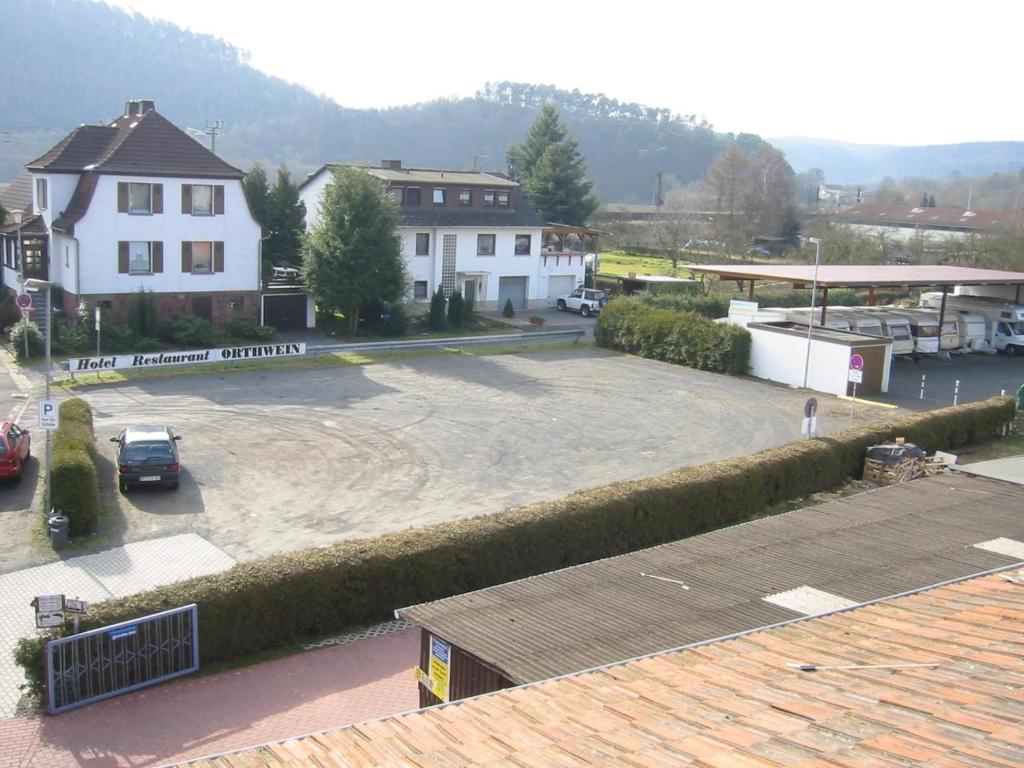 Hotel Orthwein -Kostenfreie Parkplaetze- Colbe Bagian luar foto